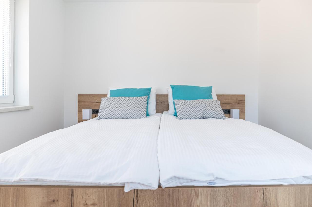 Apartmaji Mise Appartamento Mezica Esterno foto